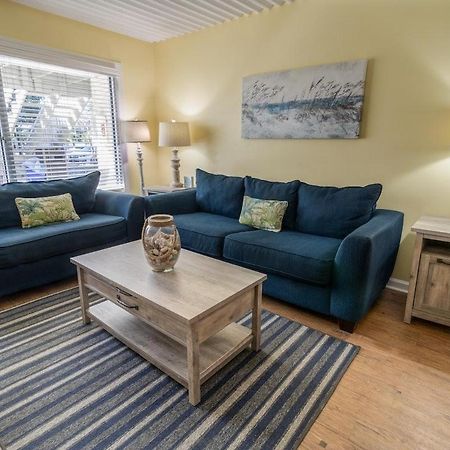 Two Bedroom Villa Sleeps 6 Has 2 Queen And 1 King Pawleys Island Bagian luar foto