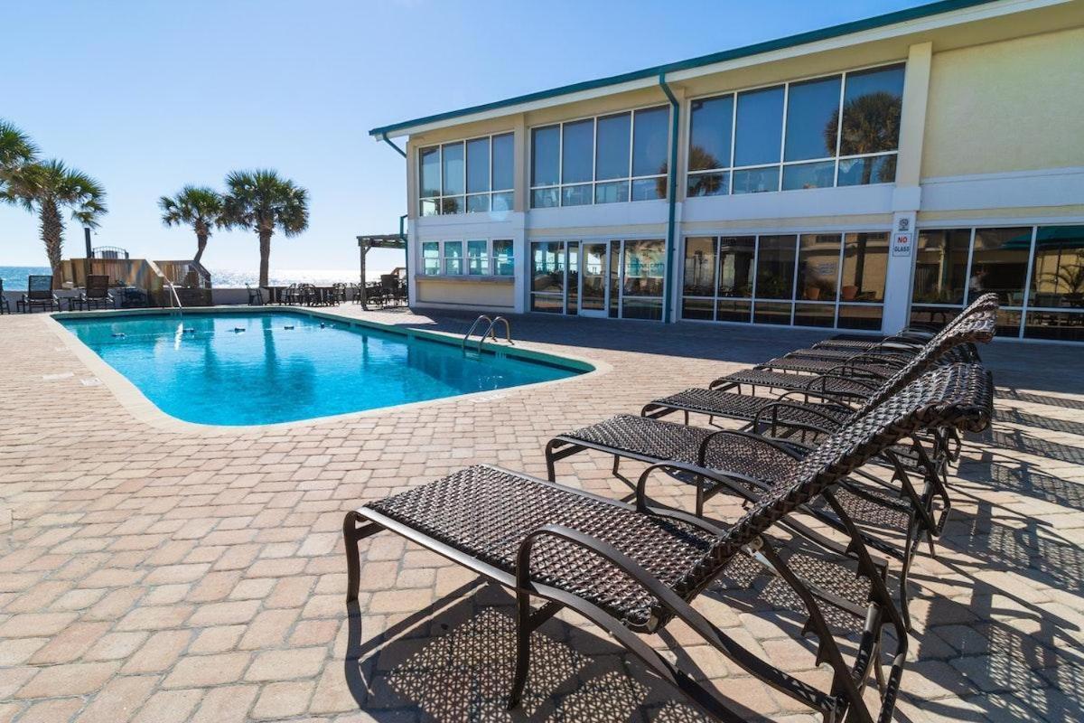 Two Bedroom Villa Sleeps 6 Has 2 Queen And 1 King Pawleys Island Bagian luar foto